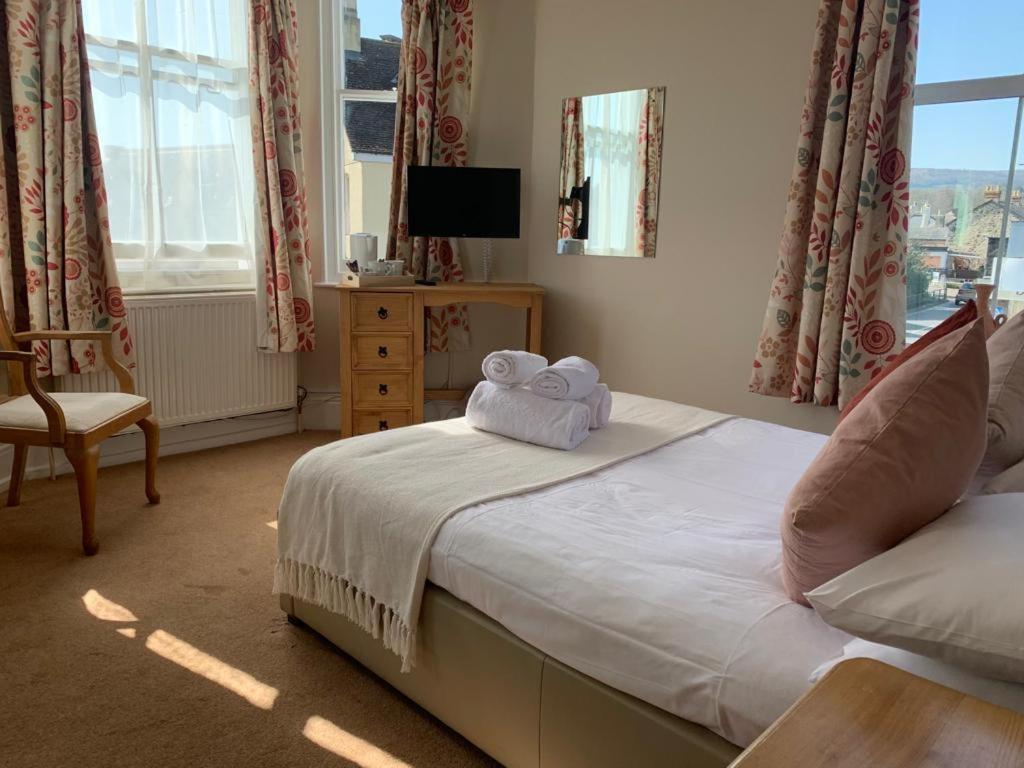 Dolphin Hotel Bovey Tracey Buitenkant foto